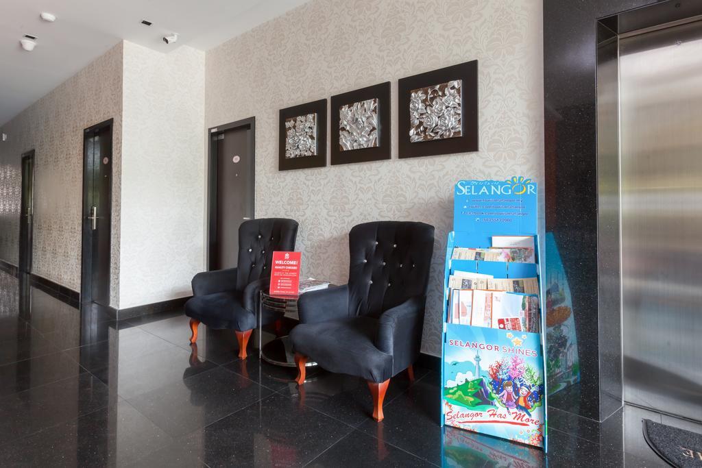 D'Metro Hotel Shah Alam Buitenkant foto
