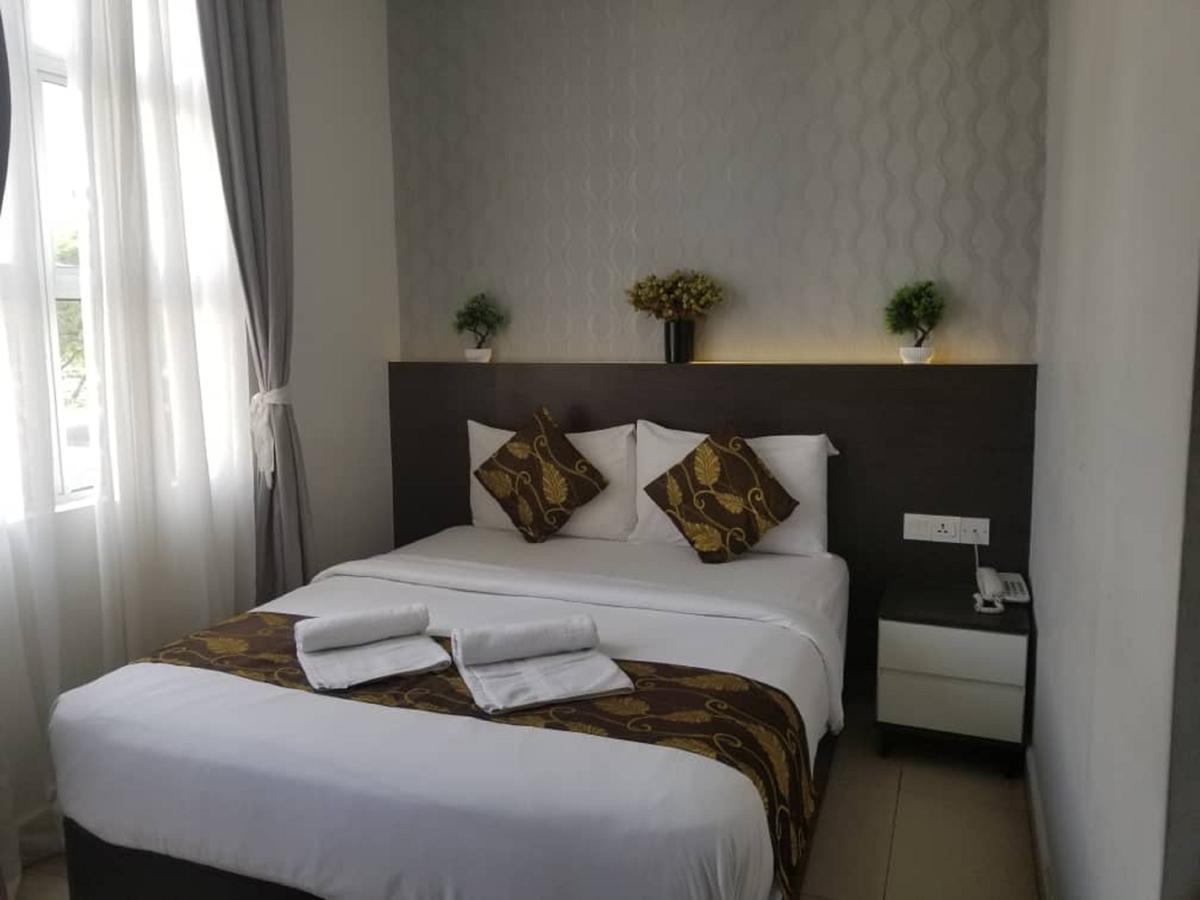 D'Metro Hotel Shah Alam Buitenkant foto