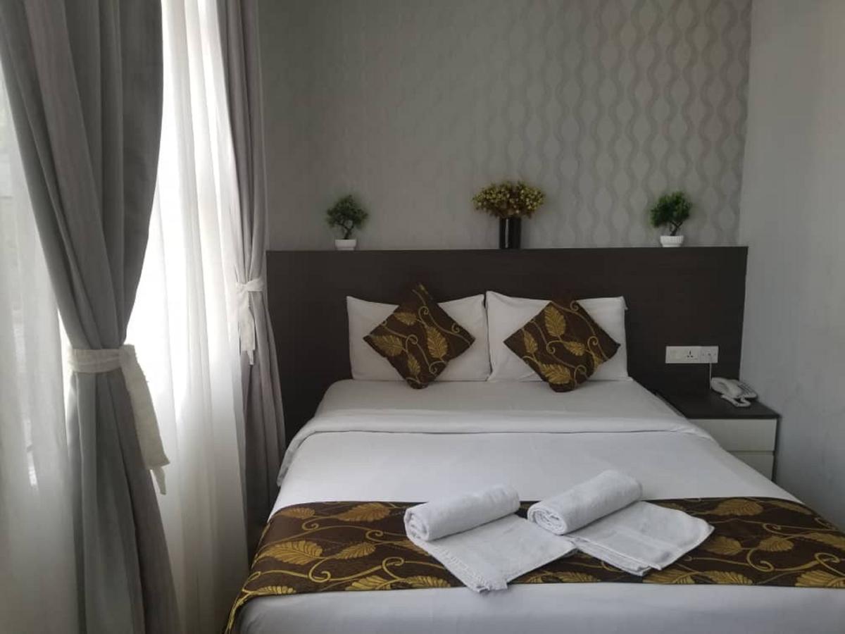 D'Metro Hotel Shah Alam Buitenkant foto