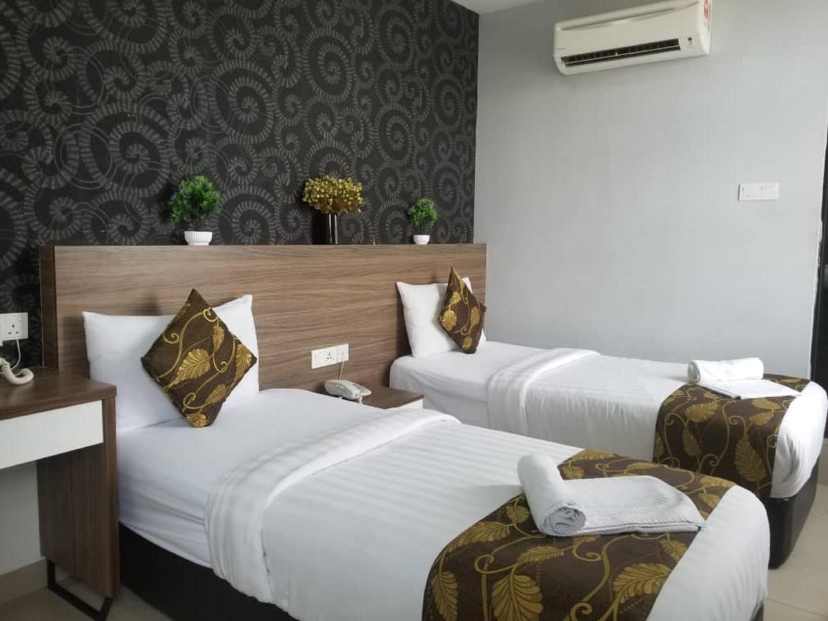 D'Metro Hotel Shah Alam Buitenkant foto