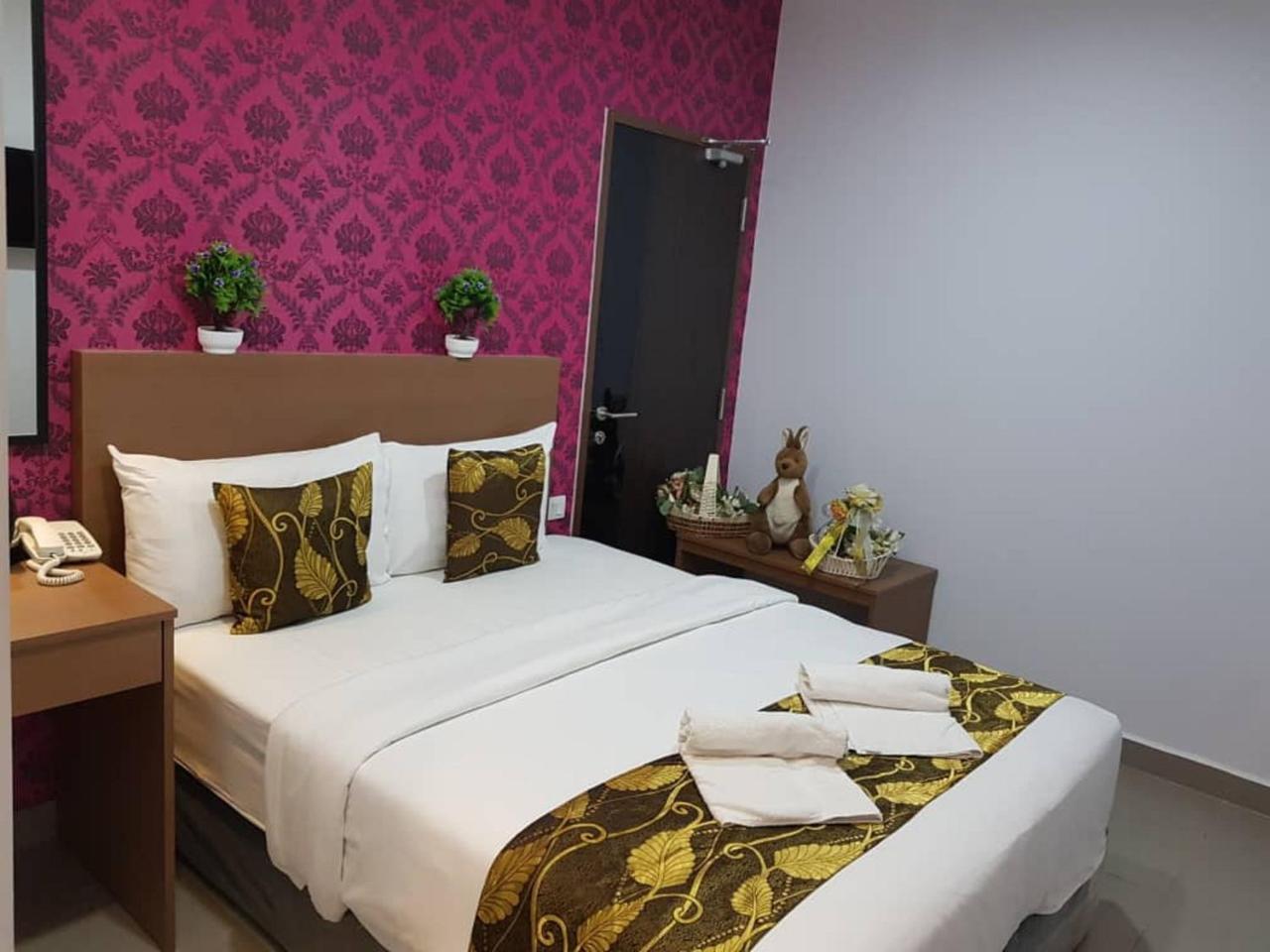D'Metro Hotel Shah Alam Buitenkant foto