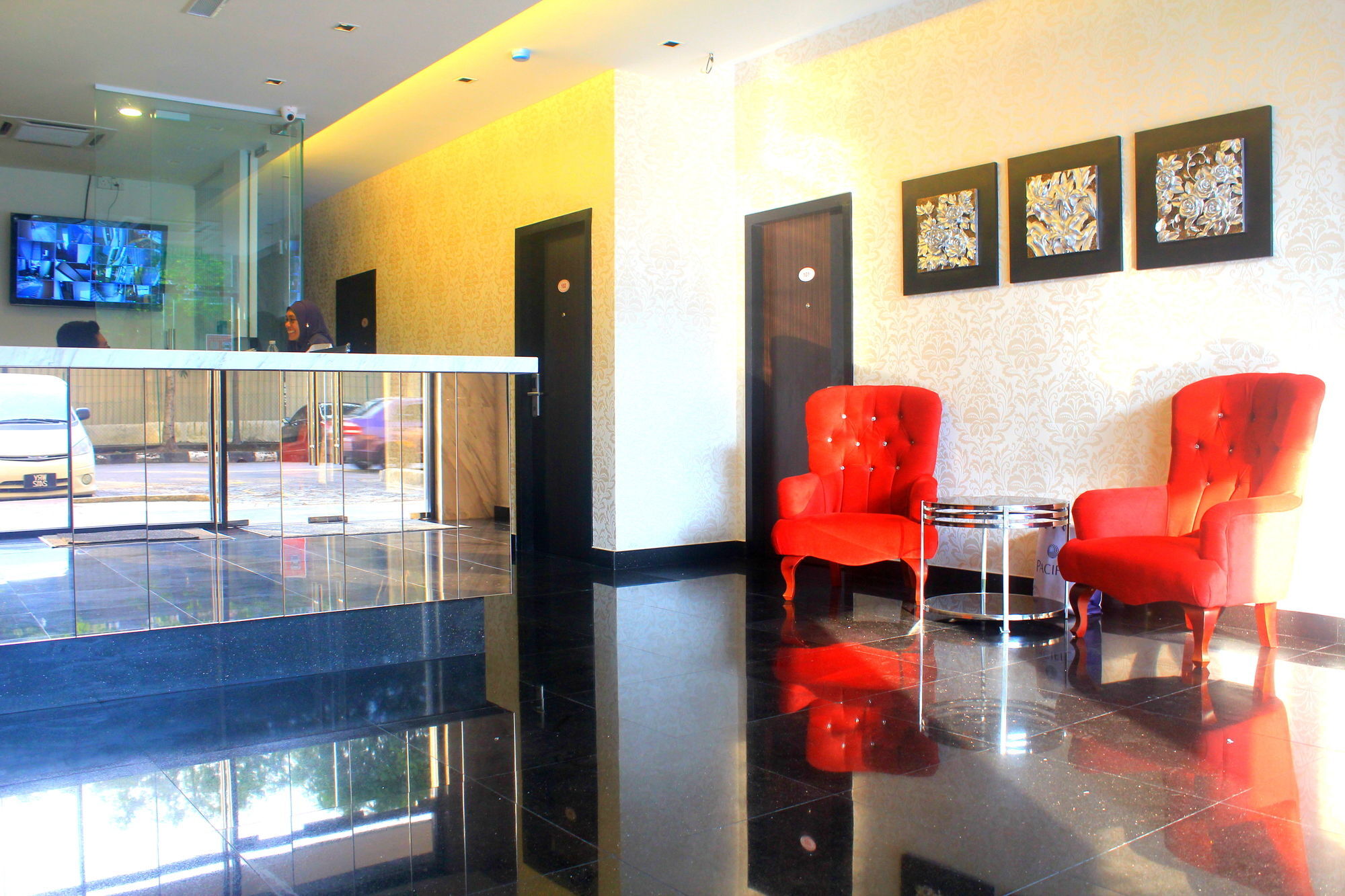 D'Metro Hotel Shah Alam Buitenkant foto