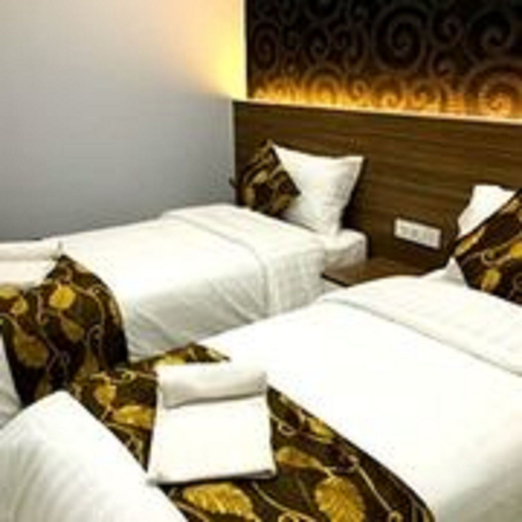 D'Metro Hotel Shah Alam Buitenkant foto